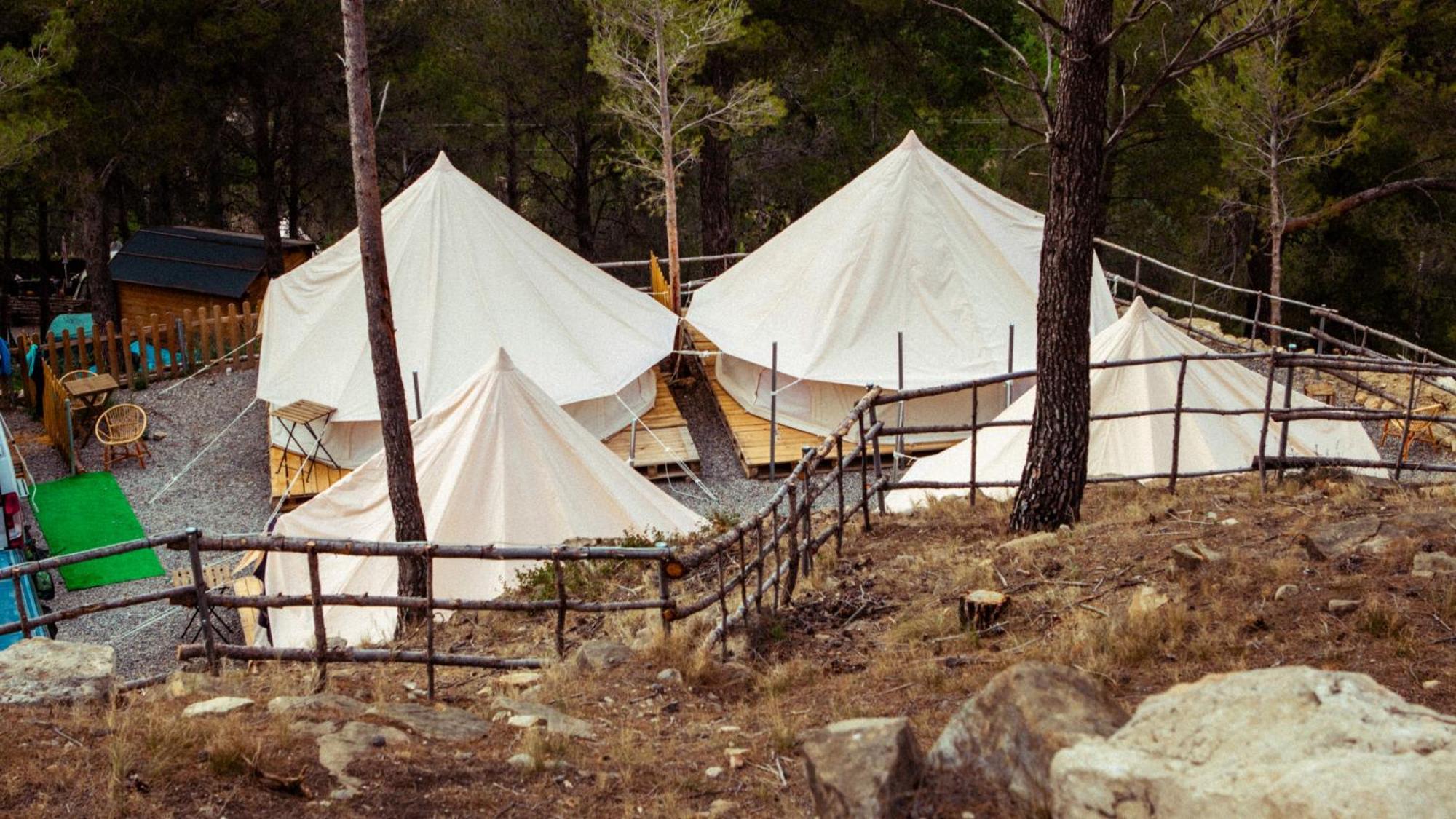 Glamping Zone Montanejos Hotell Eksteriør bilde